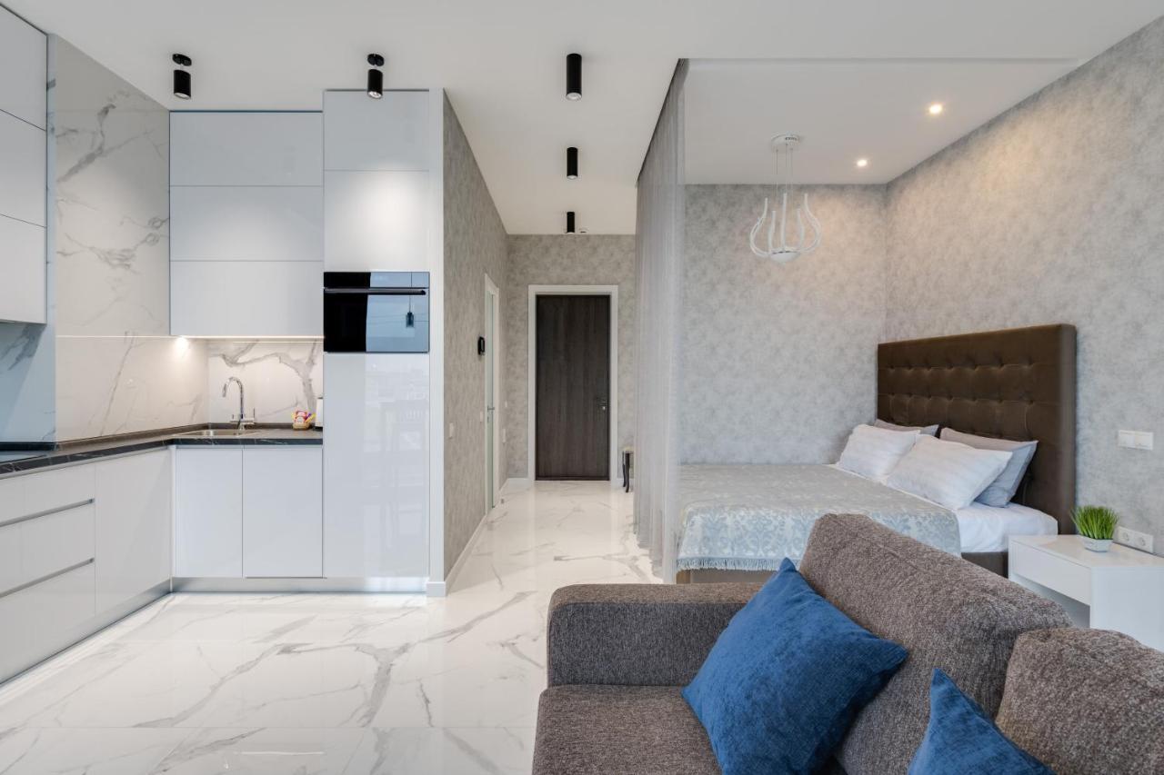 Luxurious Apartment With Panoramic View In The Historic Center Kiev Luaran gambar