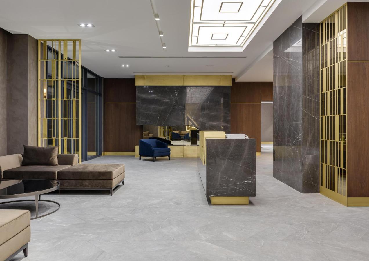 Luxurious Apartment With Panoramic View In The Historic Center Kiev Luaran gambar