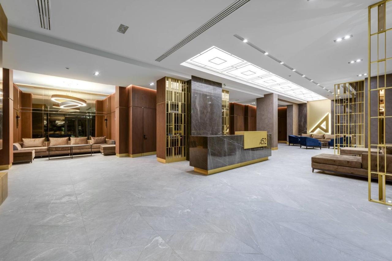 Luxurious Apartment With Panoramic View In The Historic Center Kiev Luaran gambar