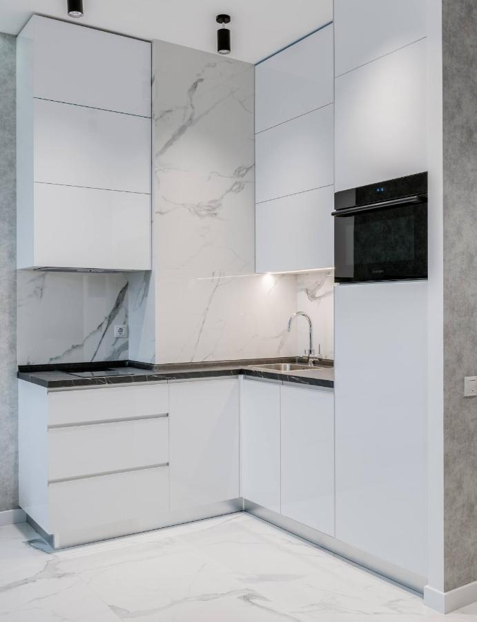 Luxurious Apartment With Panoramic View In The Historic Center Kiev Luaran gambar